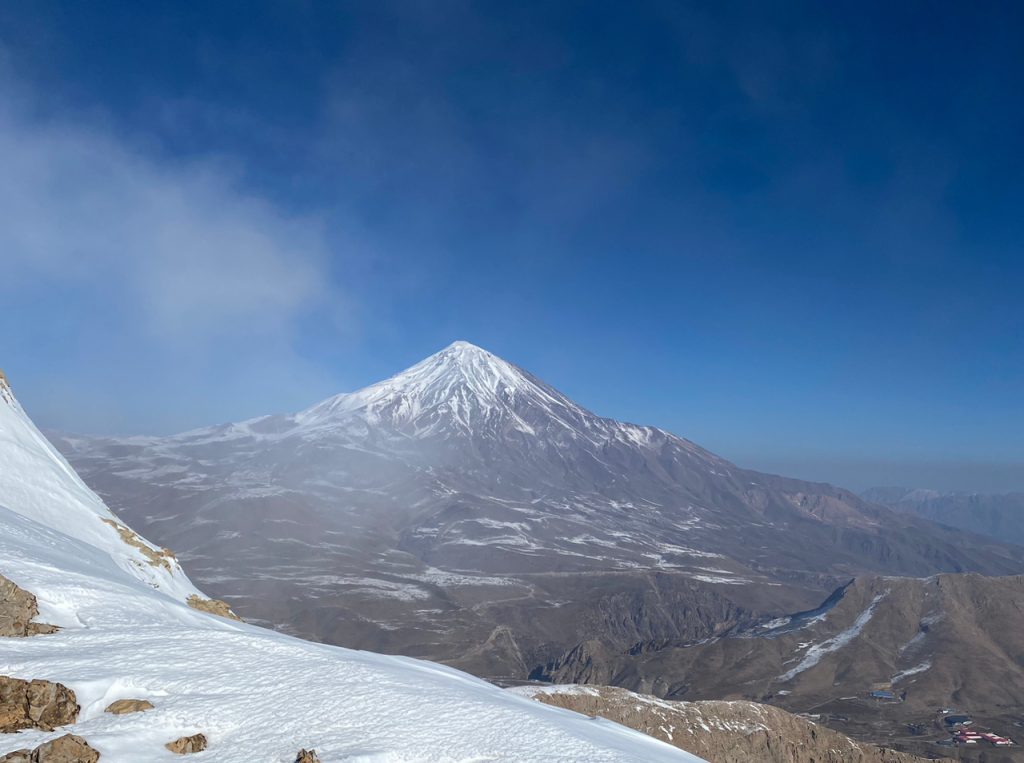 صعود به قله بزمچال به ارتفاع 3440 متر